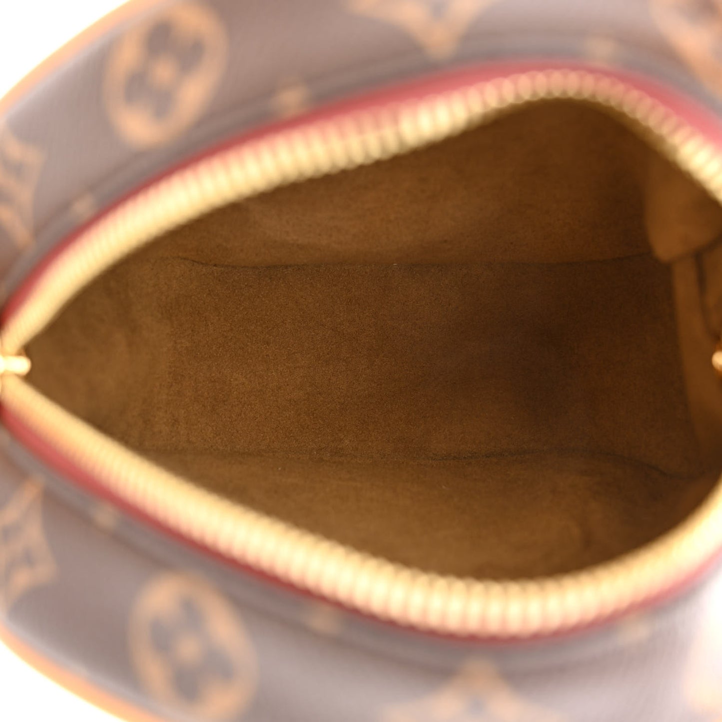 Monogram Boite Chapeau Souple PM