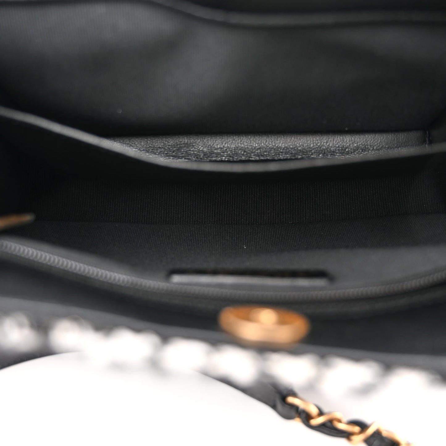 Tweed Houndstooth Quilted Small Wavy CC Hobo Black White