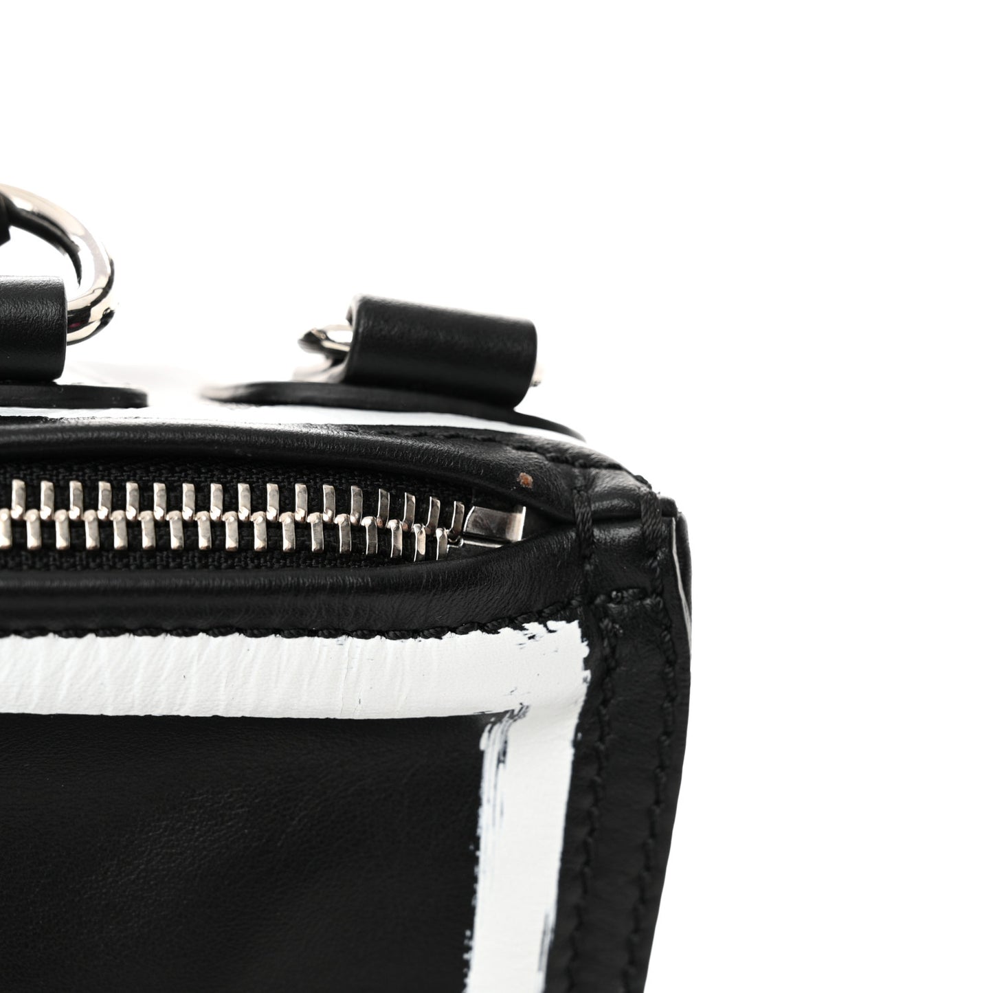 Calfskin Medium Logo Pandora Black