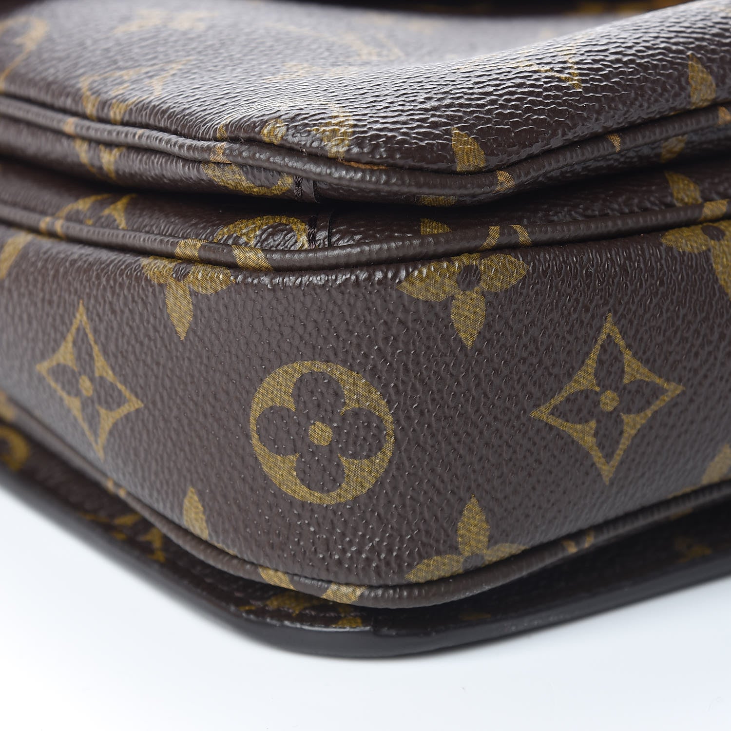 Louis Vuitton Monogram Pochette Metis 10 of 11