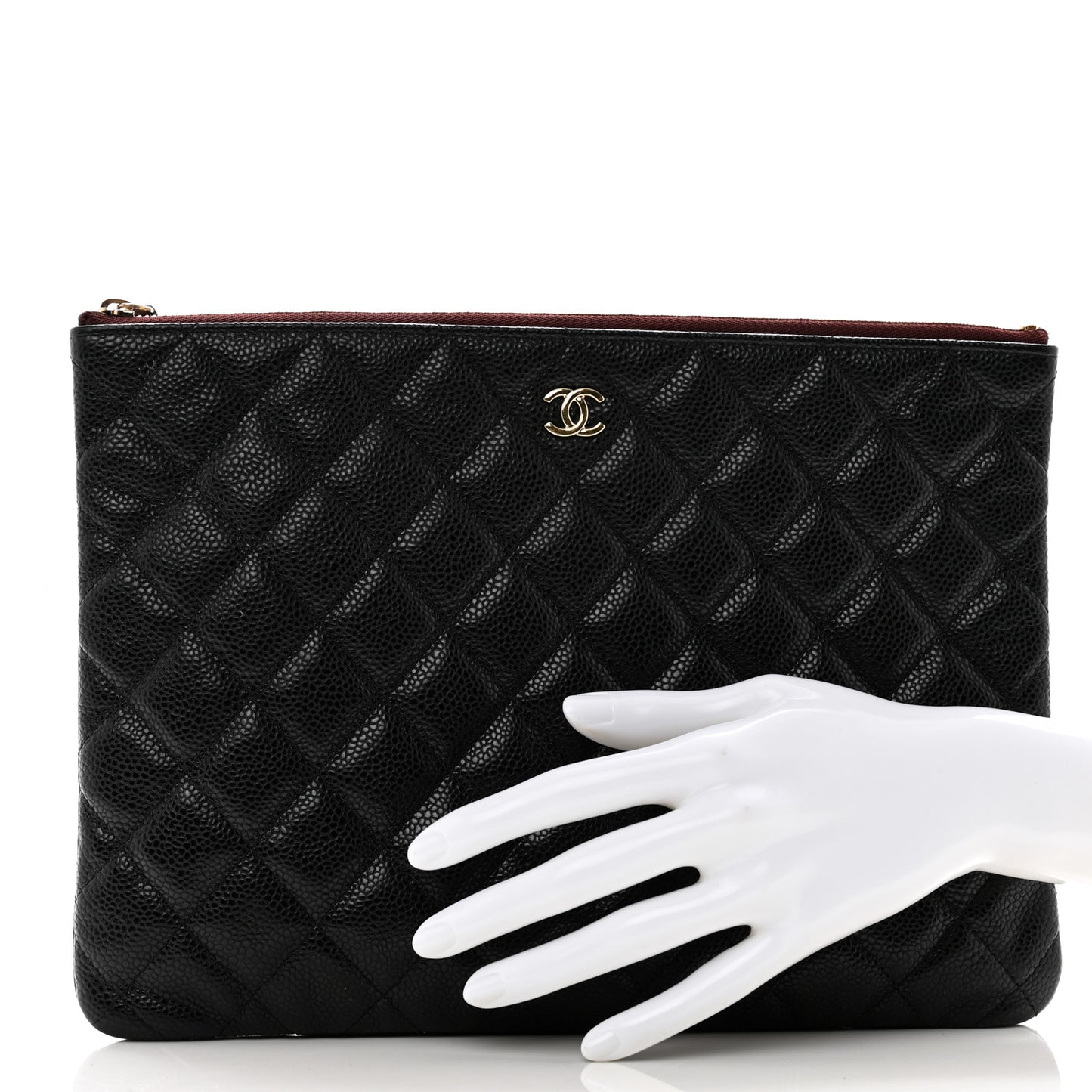 Caviar Quilted Medium Cosmetic Case Black