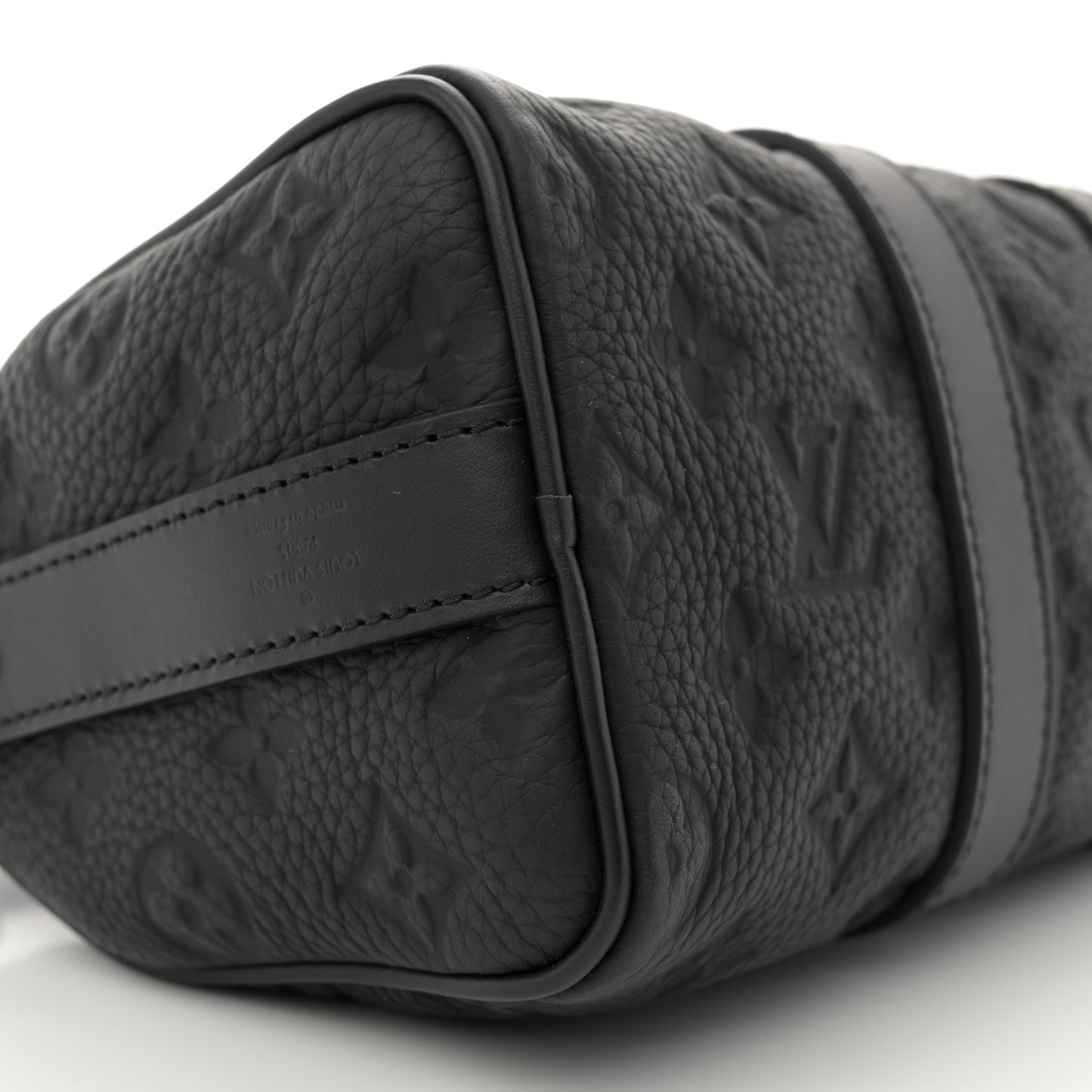 Monogram Taurillon Keepall Bandouliere 25 Black