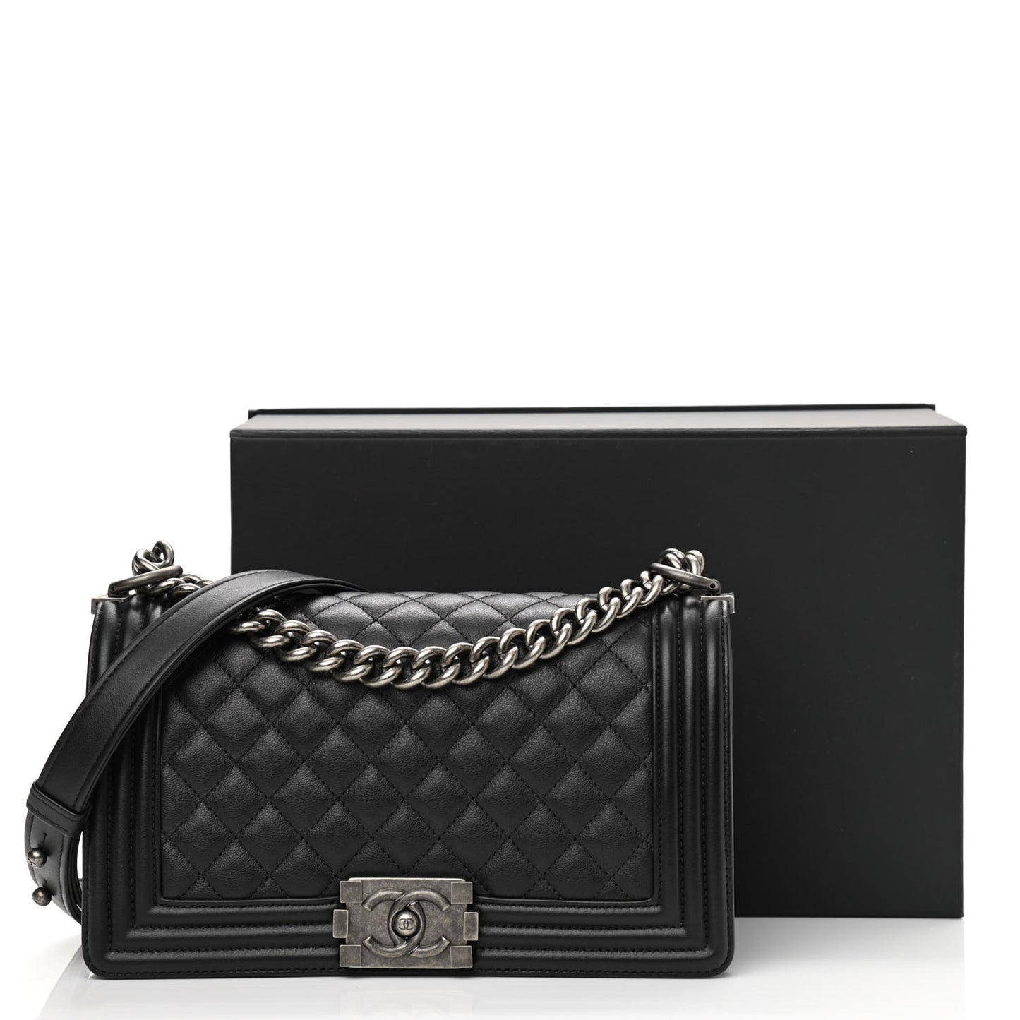 Calfskin Quilted Medium Boy Flap Black