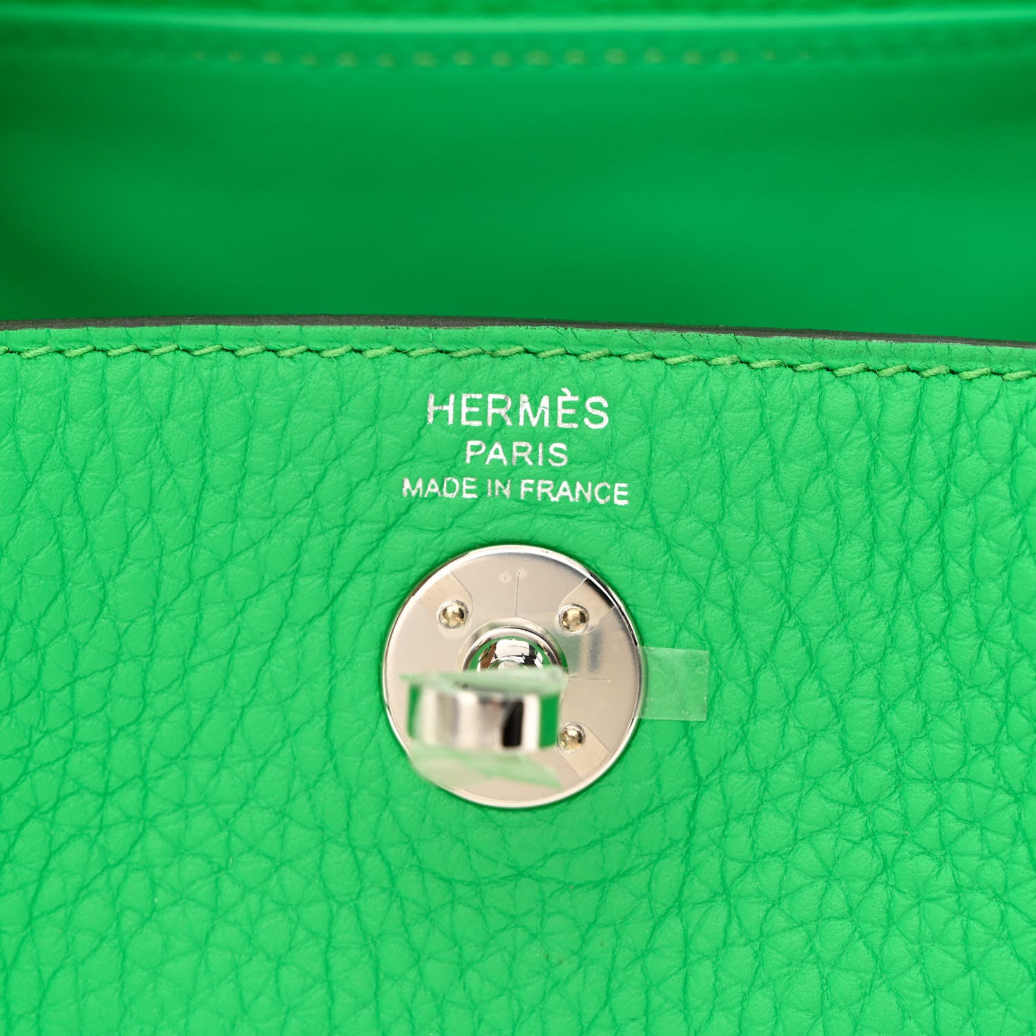 Hermes Taurillon Clemence Mini Lindy 20 Vert Comics 6 of 11