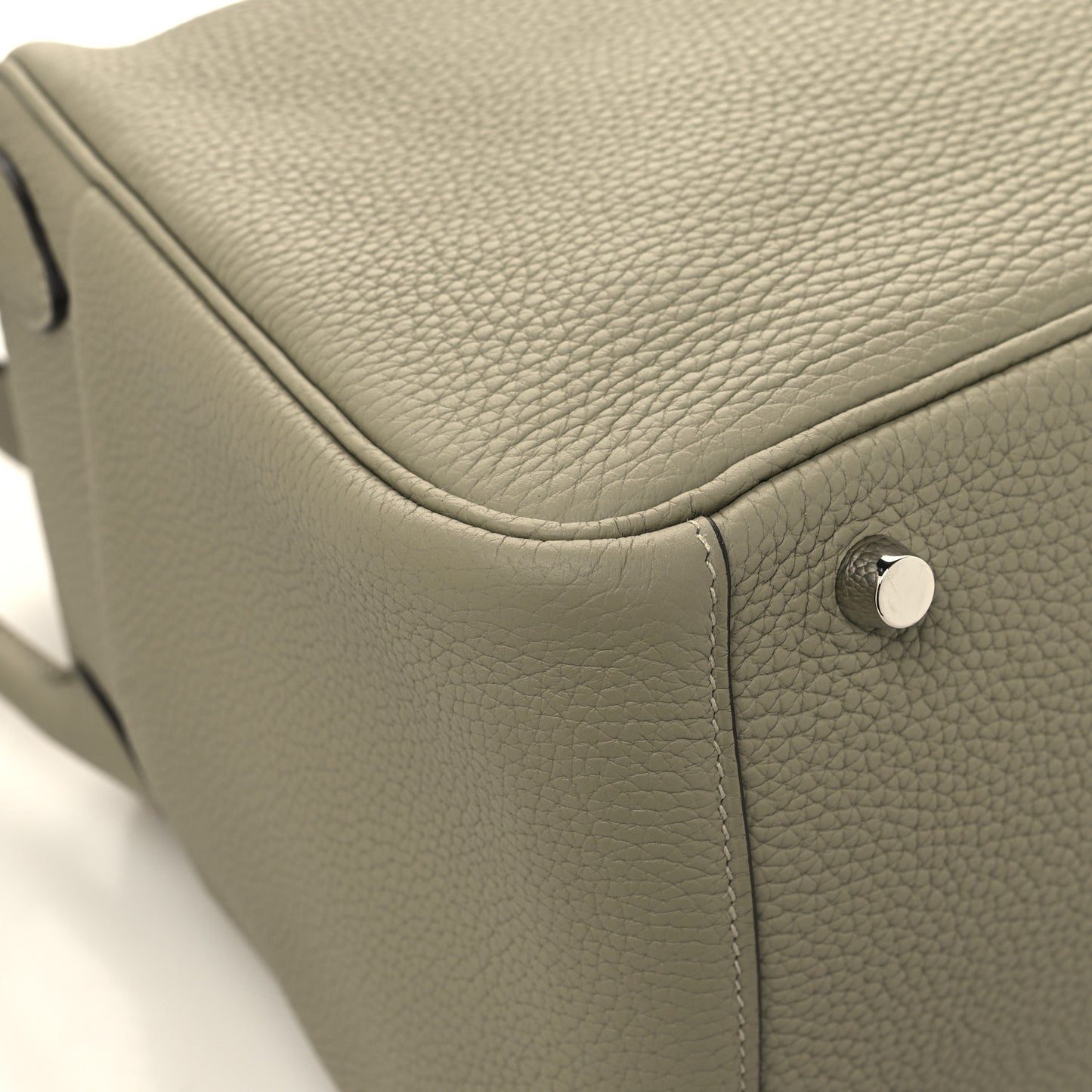 Taurillon Clemence Lindy 30 Sauge