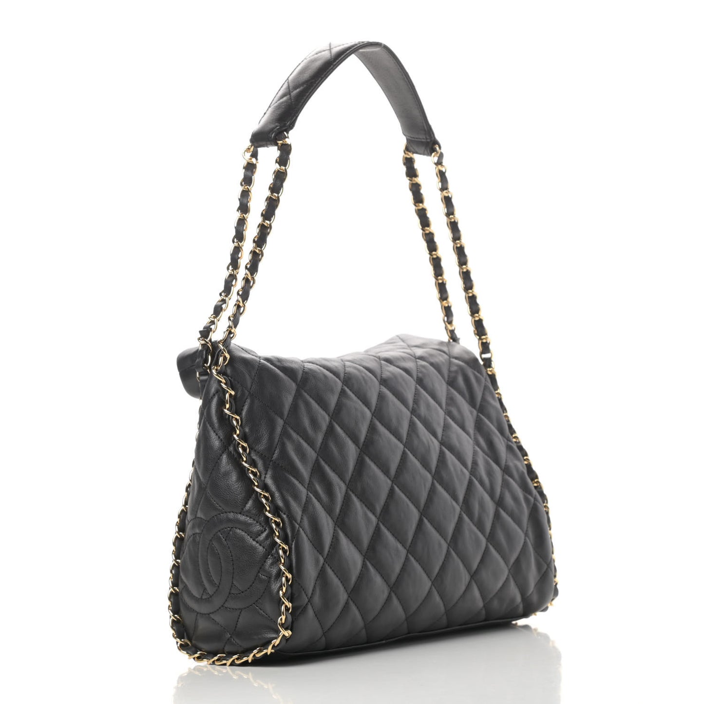 Calfskin Quilted Medium Chain Me Hobo Black