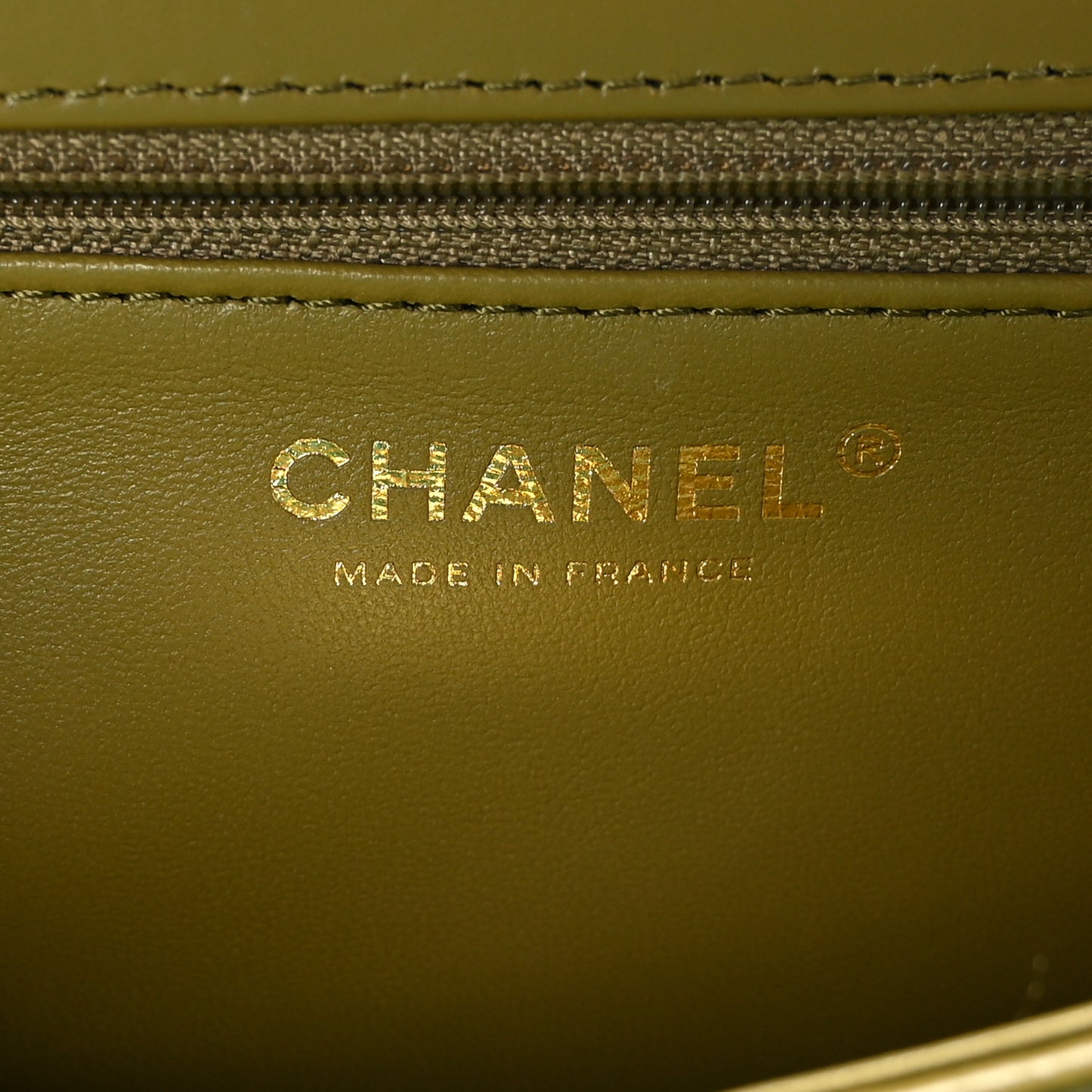 Crumpled Calfskin Quilted Clutch Green