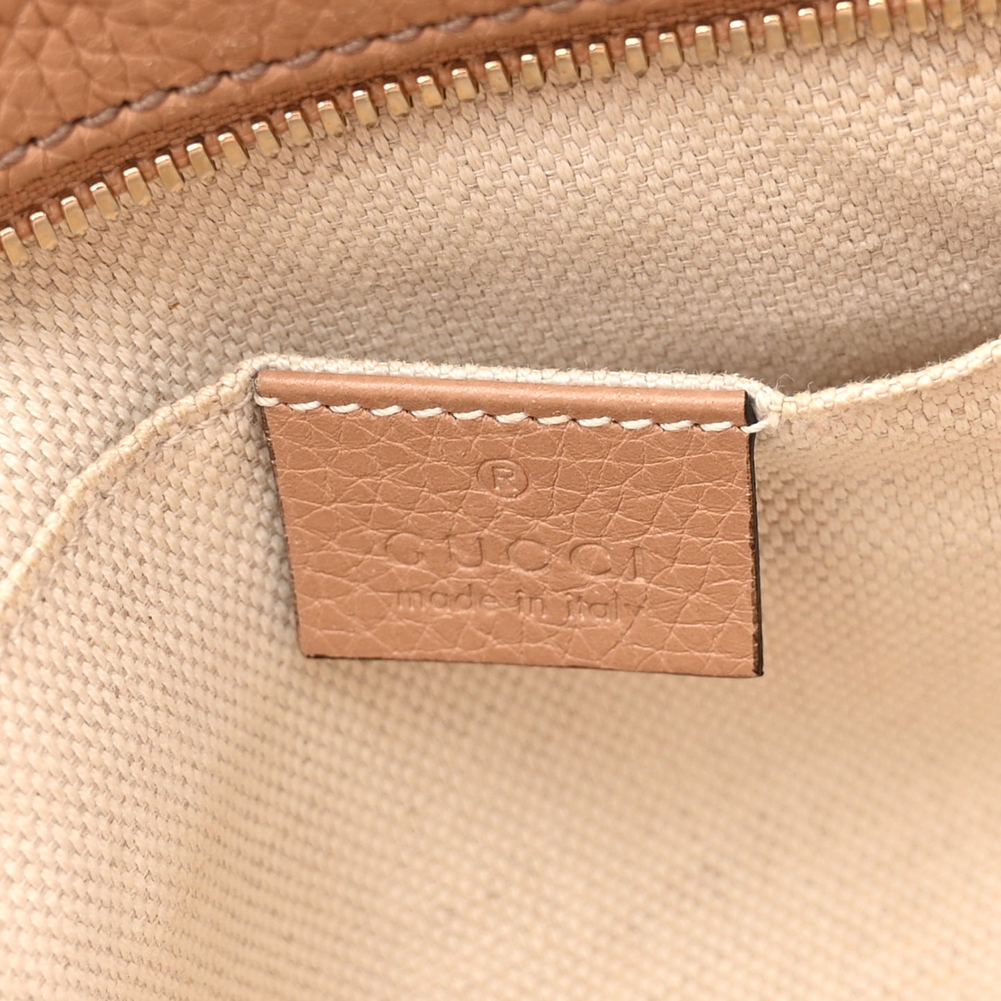 Pebbled Calfskin Small Soho Disco Bag Camelia