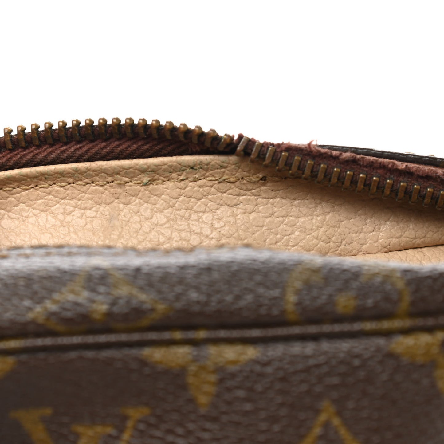 Monogram Trousse Toilette 19