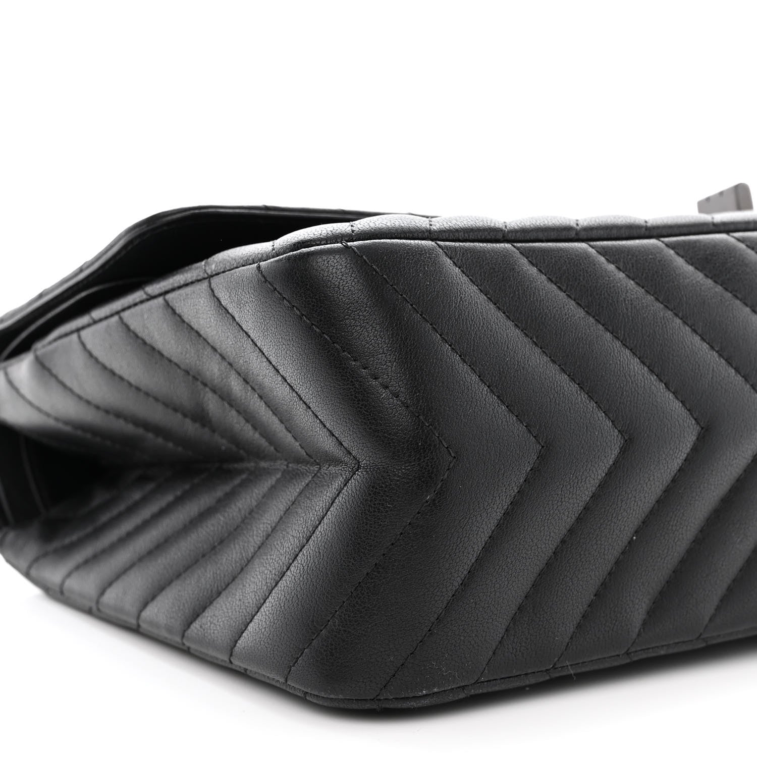 Chanel Sheepskin Chevron Quilted 2.55 Reissue 227 Flap So Black 9 of 13