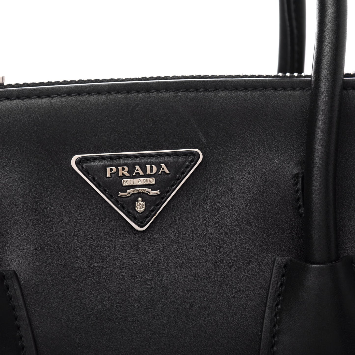City Calf Twin Pocket Tote Black