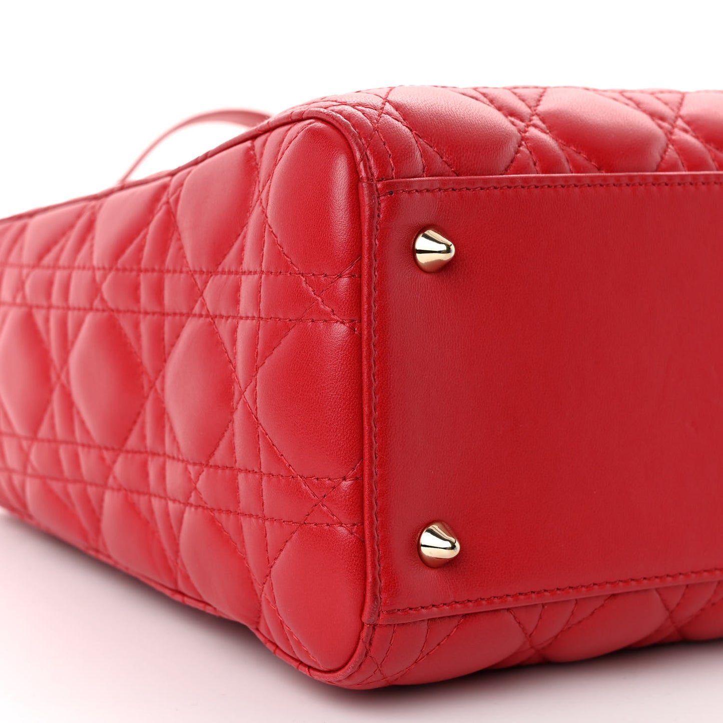Lambskin Cannage Medium Lady Dior Red