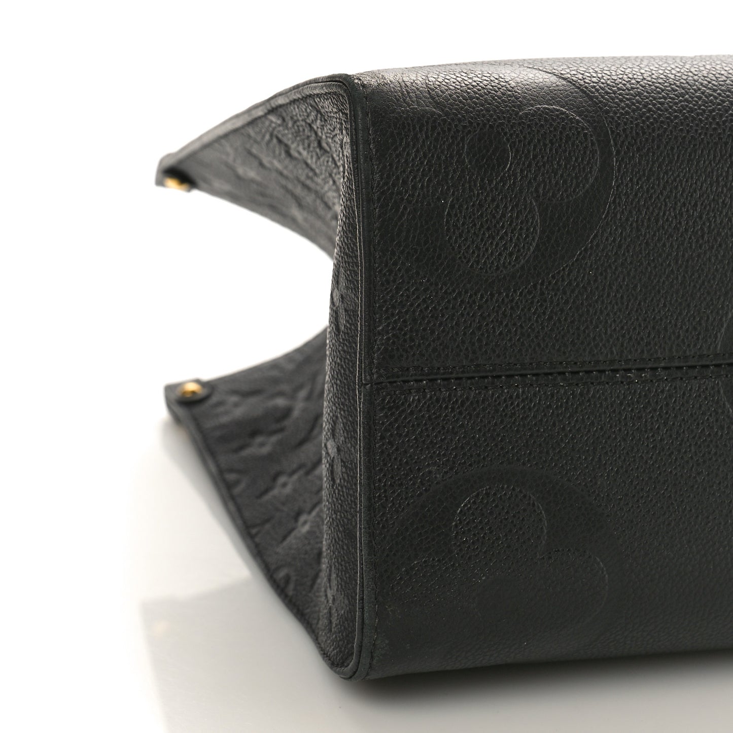 Empreinte Monogram Giant Onthego MM Black
