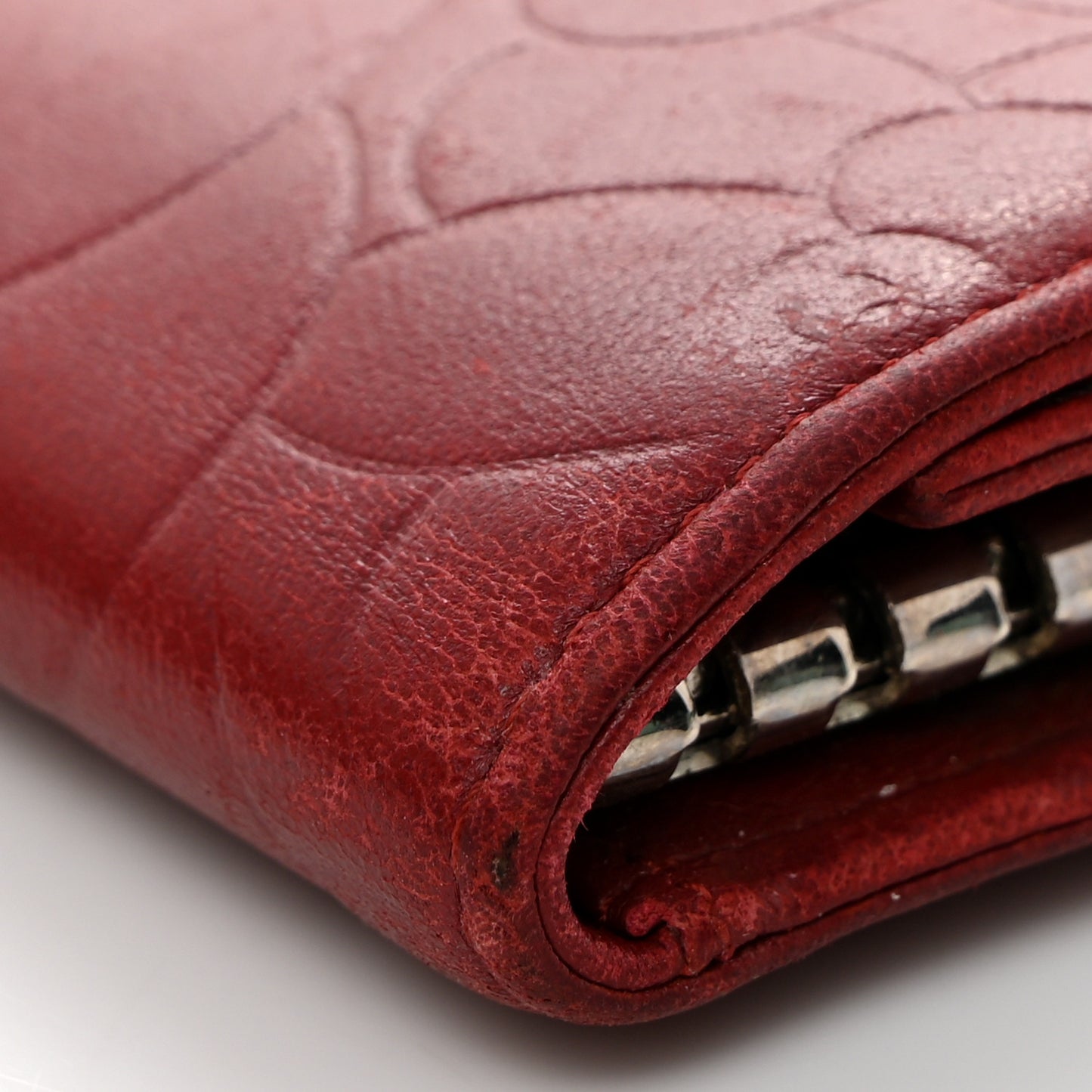 Lambskin Camellia Embossed 4 Key Holder Dark Red