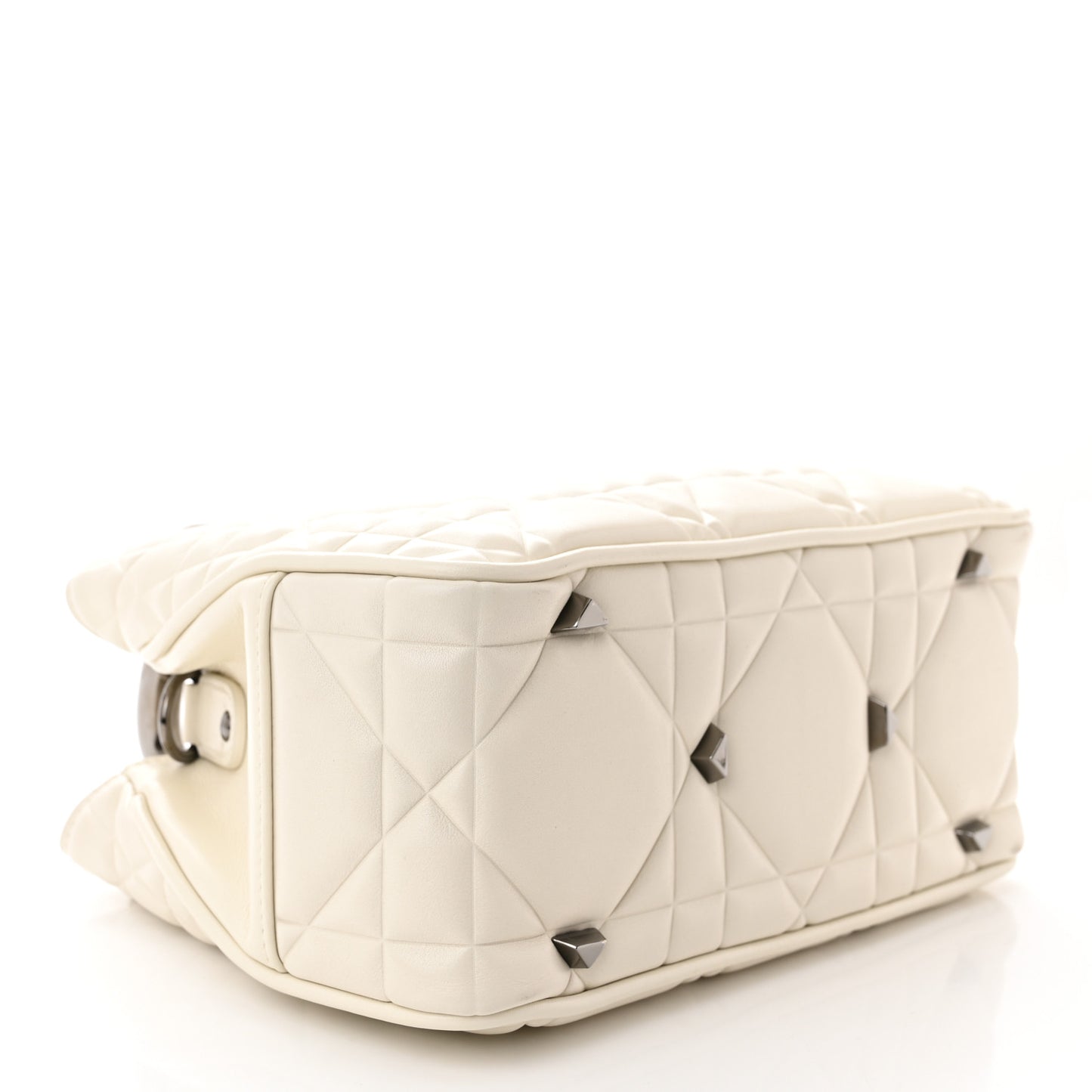 Calfskin Cannage Small The Lady 95.22 Ivory