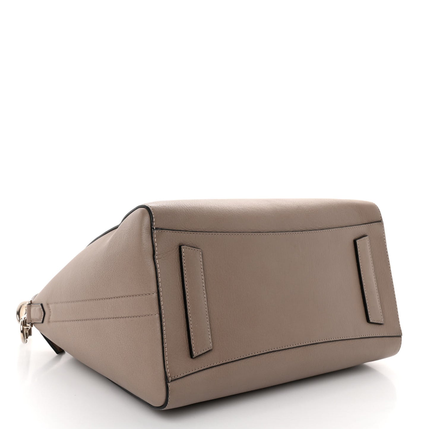 Sugar Goatskin Medium Antigona Sand