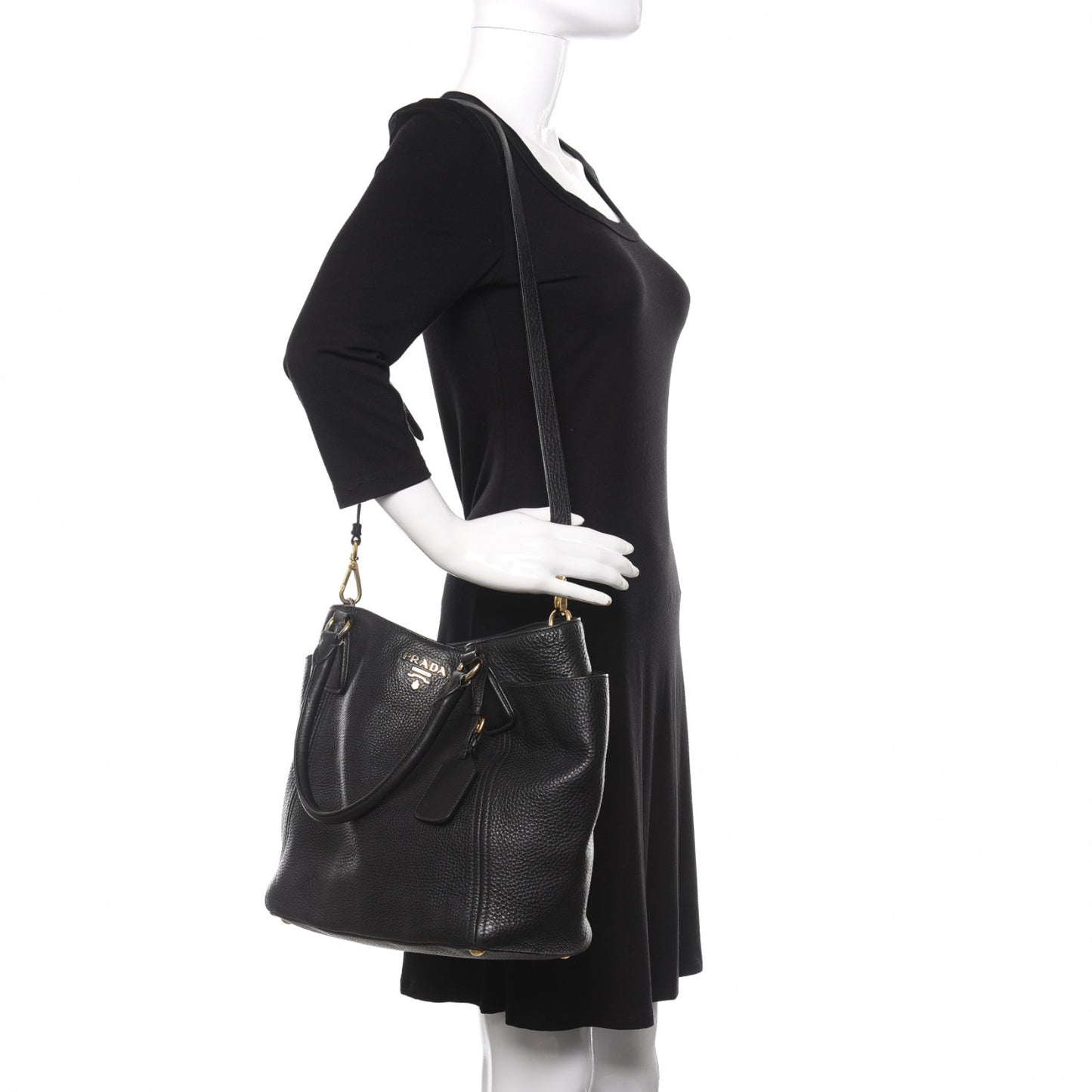 Vitello Daino Side Pocket Tote Black