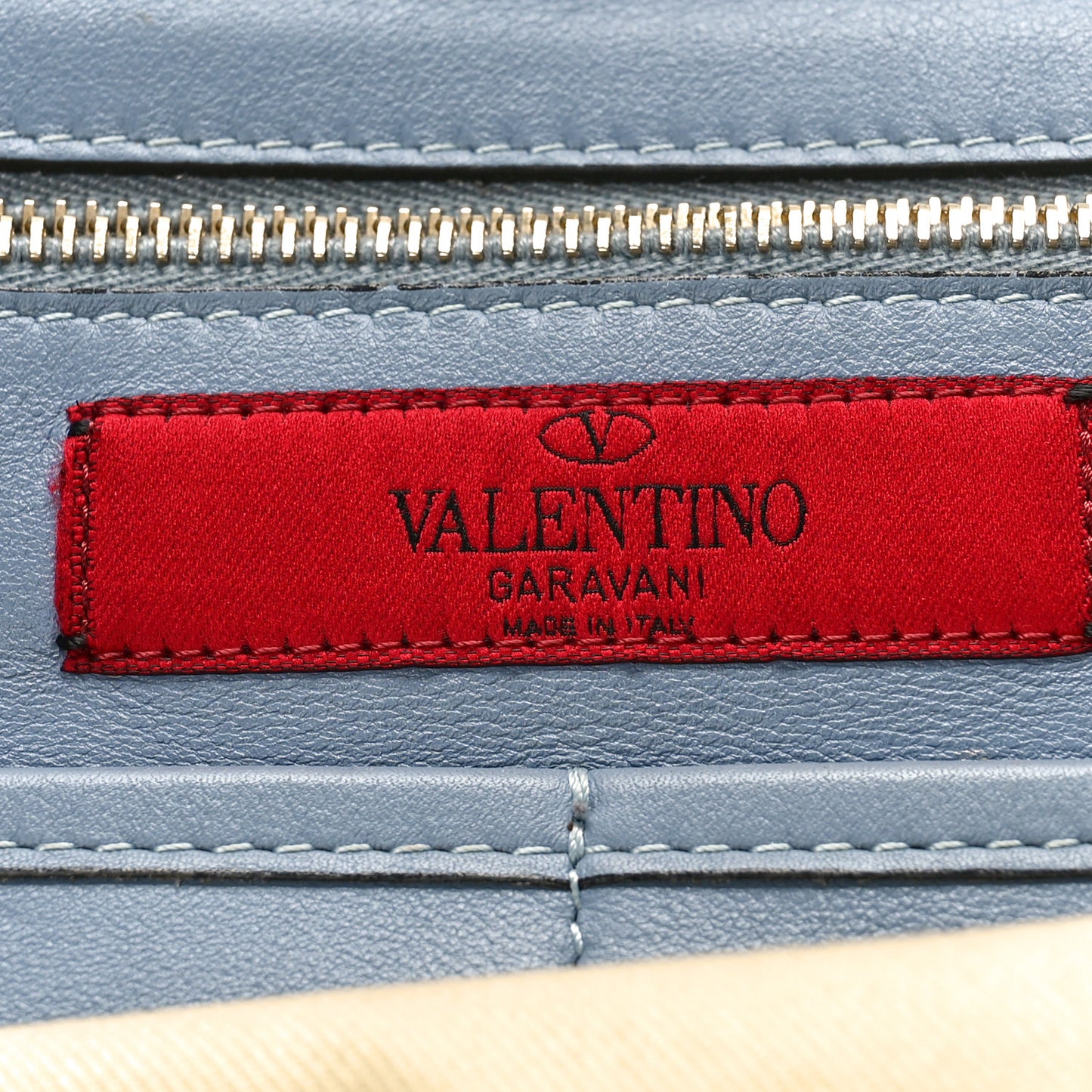 Vitello Medium Rockstud Tote London Stone