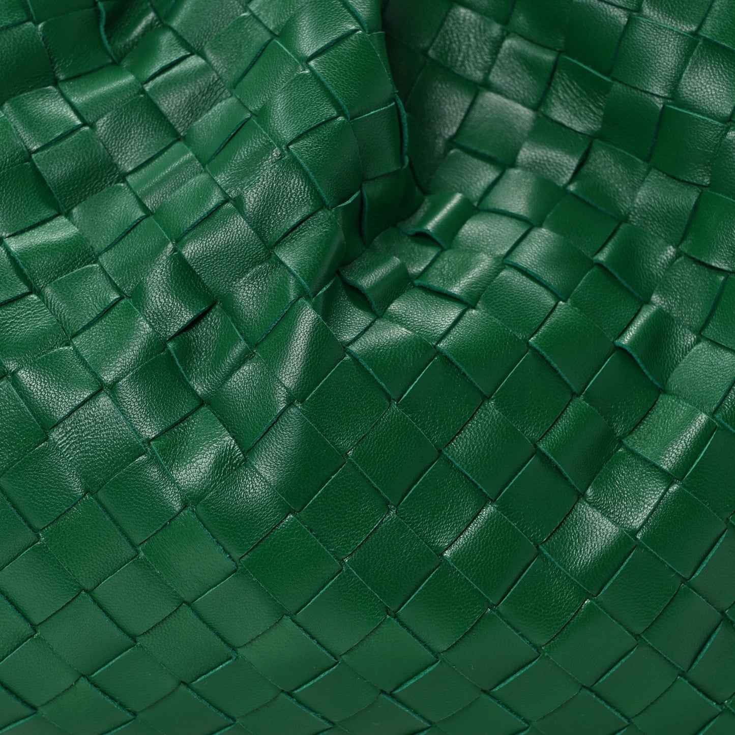 Nappa Maxi Intrecciato The Pouch Oversized Clutch Racing Green