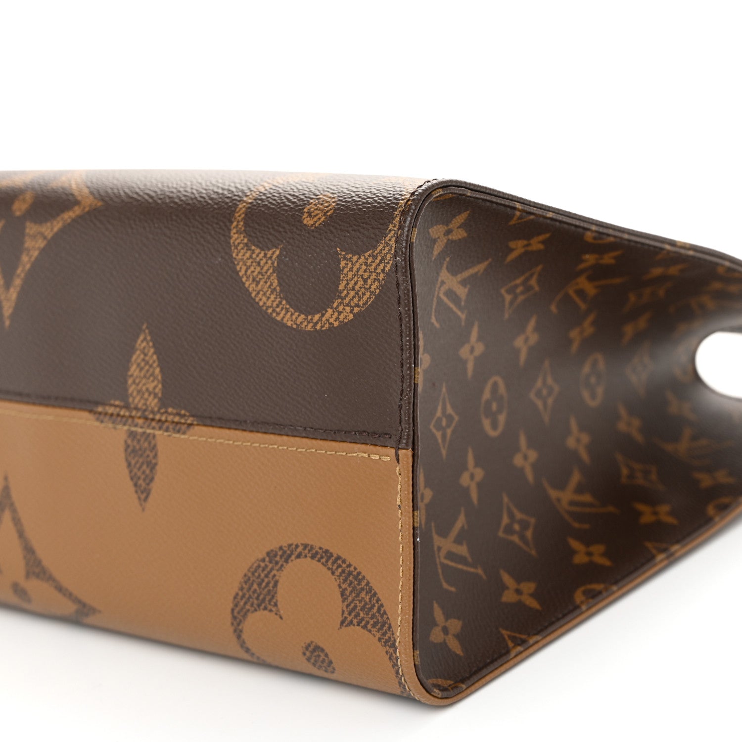 Louis Vuitton Reverse Monogram Giant Onthego MM 9 of 9
