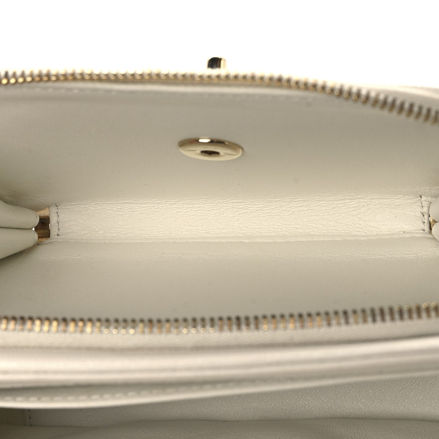 Caviar Quilted Small Business Affinity Flap White