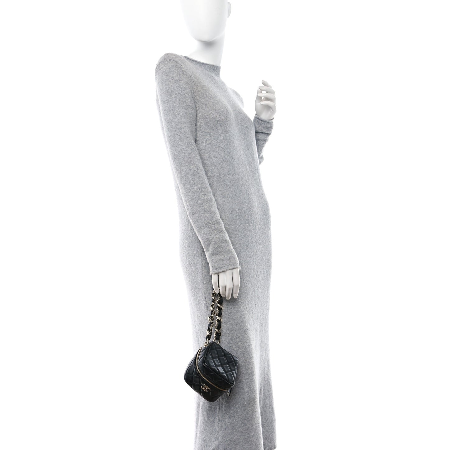 Lambskin Quilted Cube Chain Wristlet Case Black