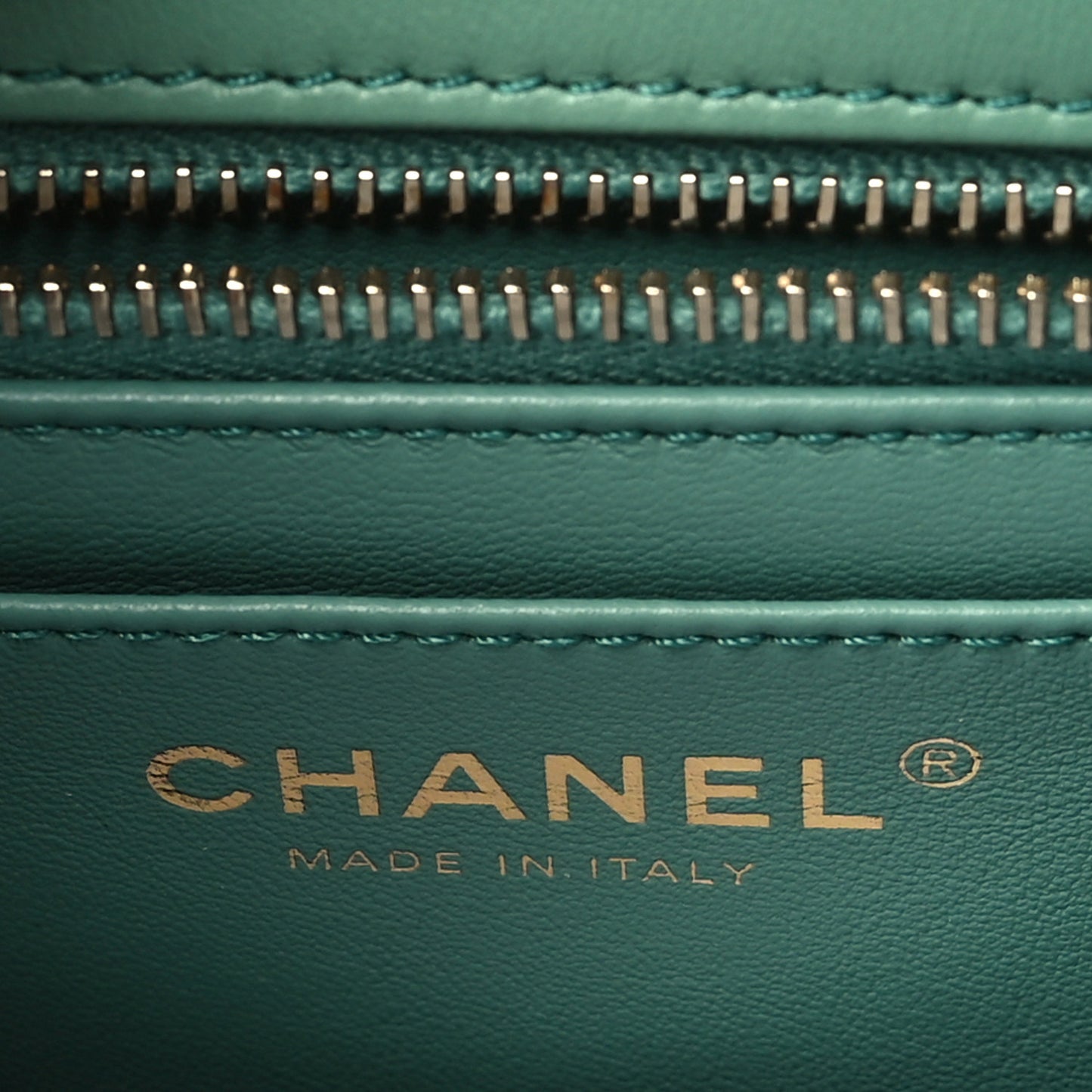 Lambskin Quilted Mini Pearl Crush Flap Green