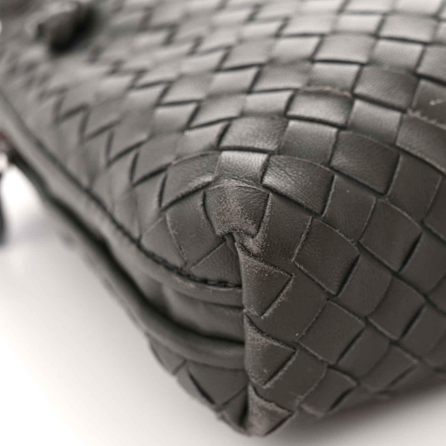 Bottega Veneta Nappa Intrecciato Nodini Crossbody Messenger New Light Grey 16 of 16