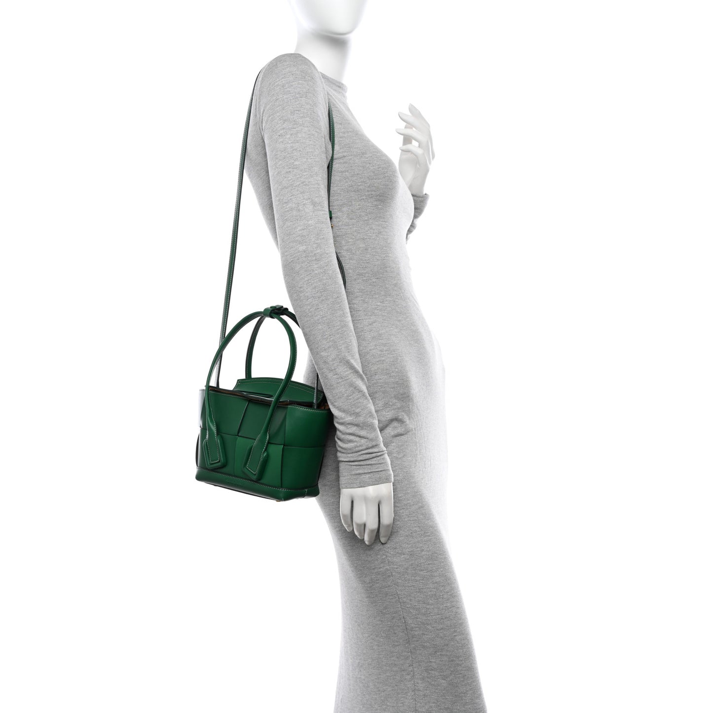 Calfskin Mini Maxi Intrecciato Arco Green