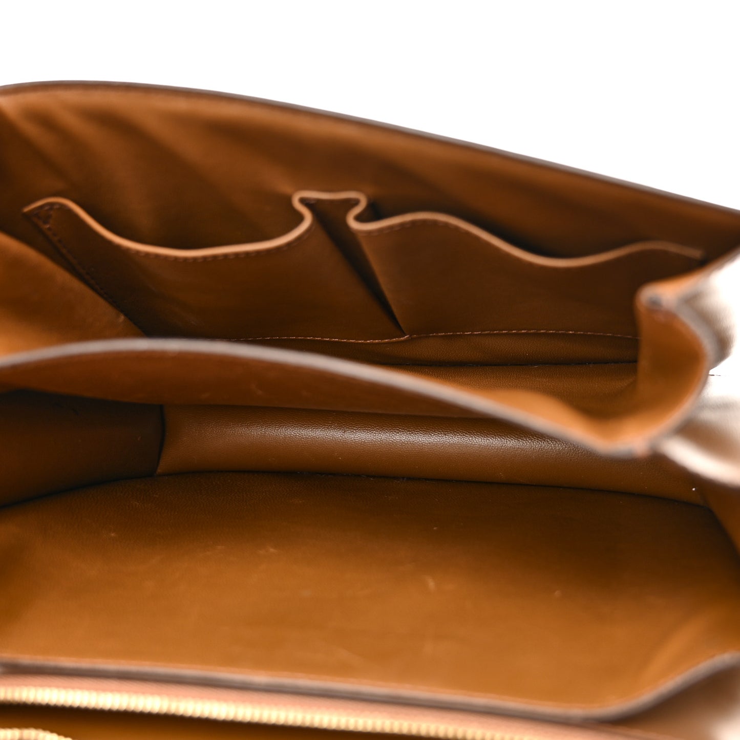 Smooth Calfskin Medium Classic Box Flap Bag Camel