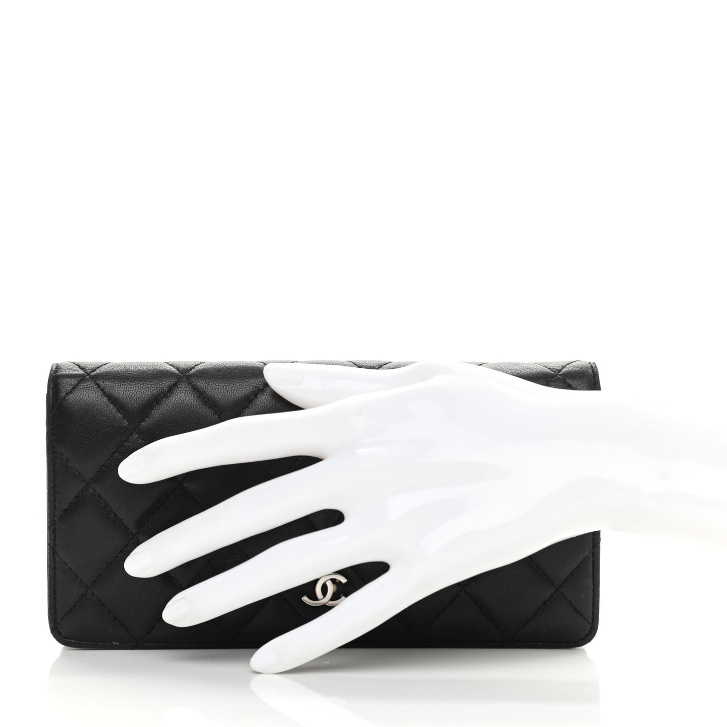 Lambskin Quilted Yen Wallet Black