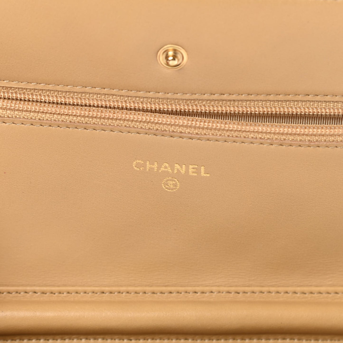 Metallic Patent Quilted Wallet On Chain WOC Gold