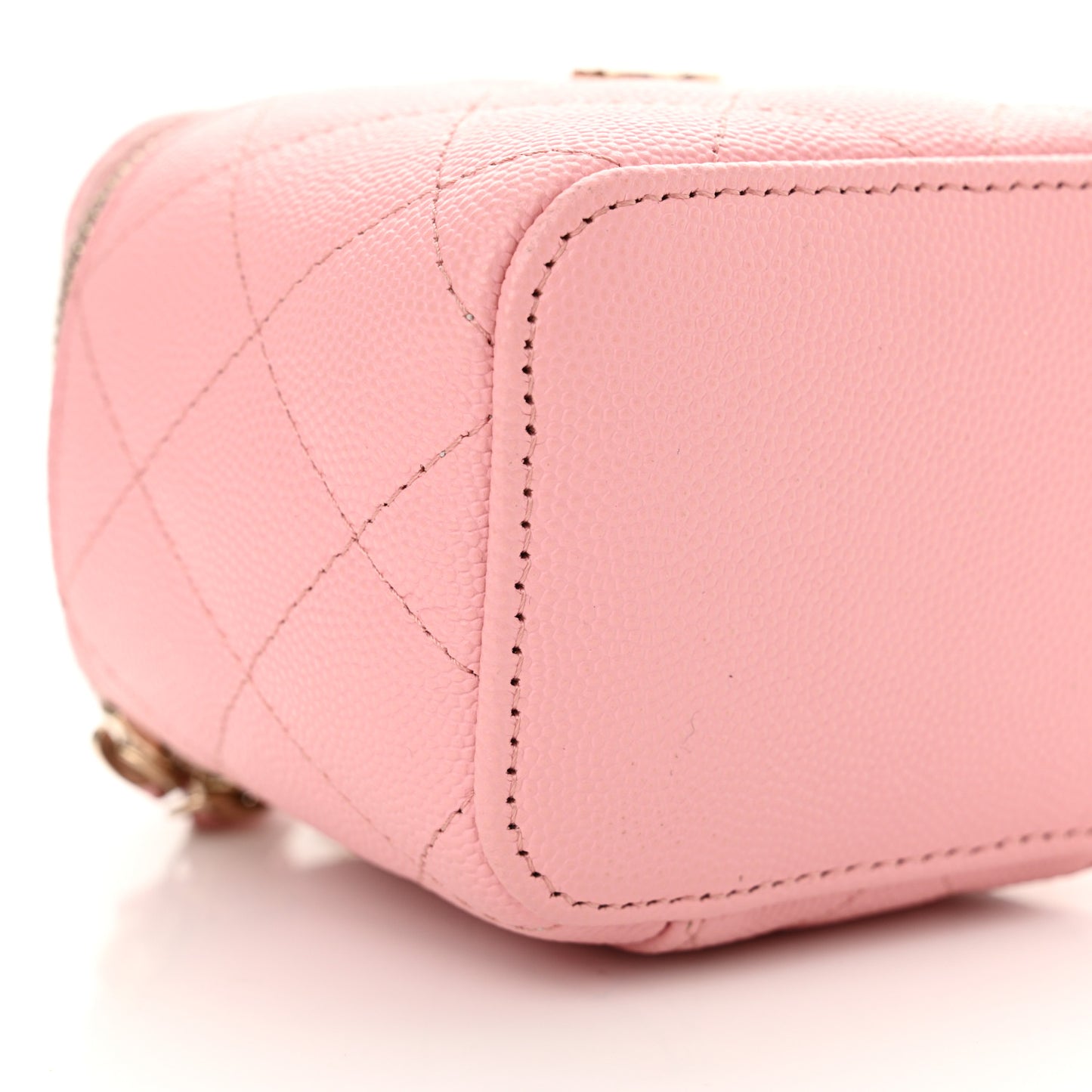 Caviar Quilted Mini Vanity Case With Chain Light Pink