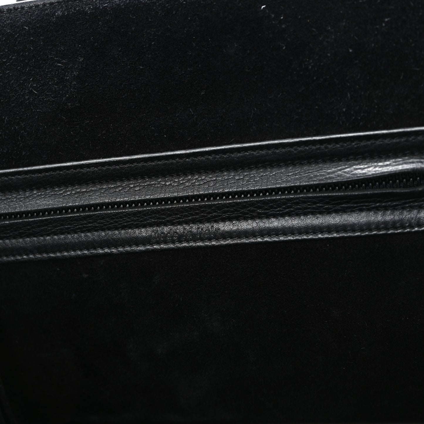 Grained Calfskin Medium Phantom Luggage Black