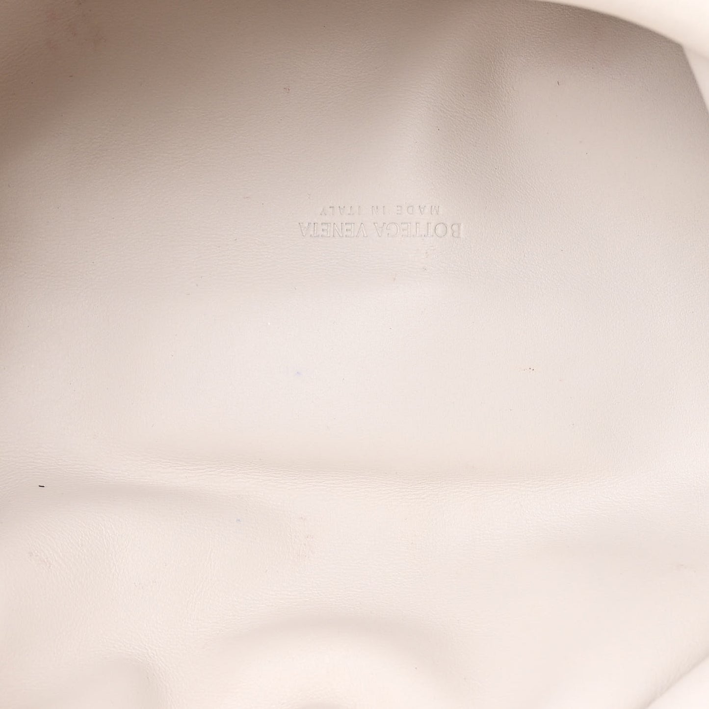 Nappa The Belt Chain Pouch Chalk