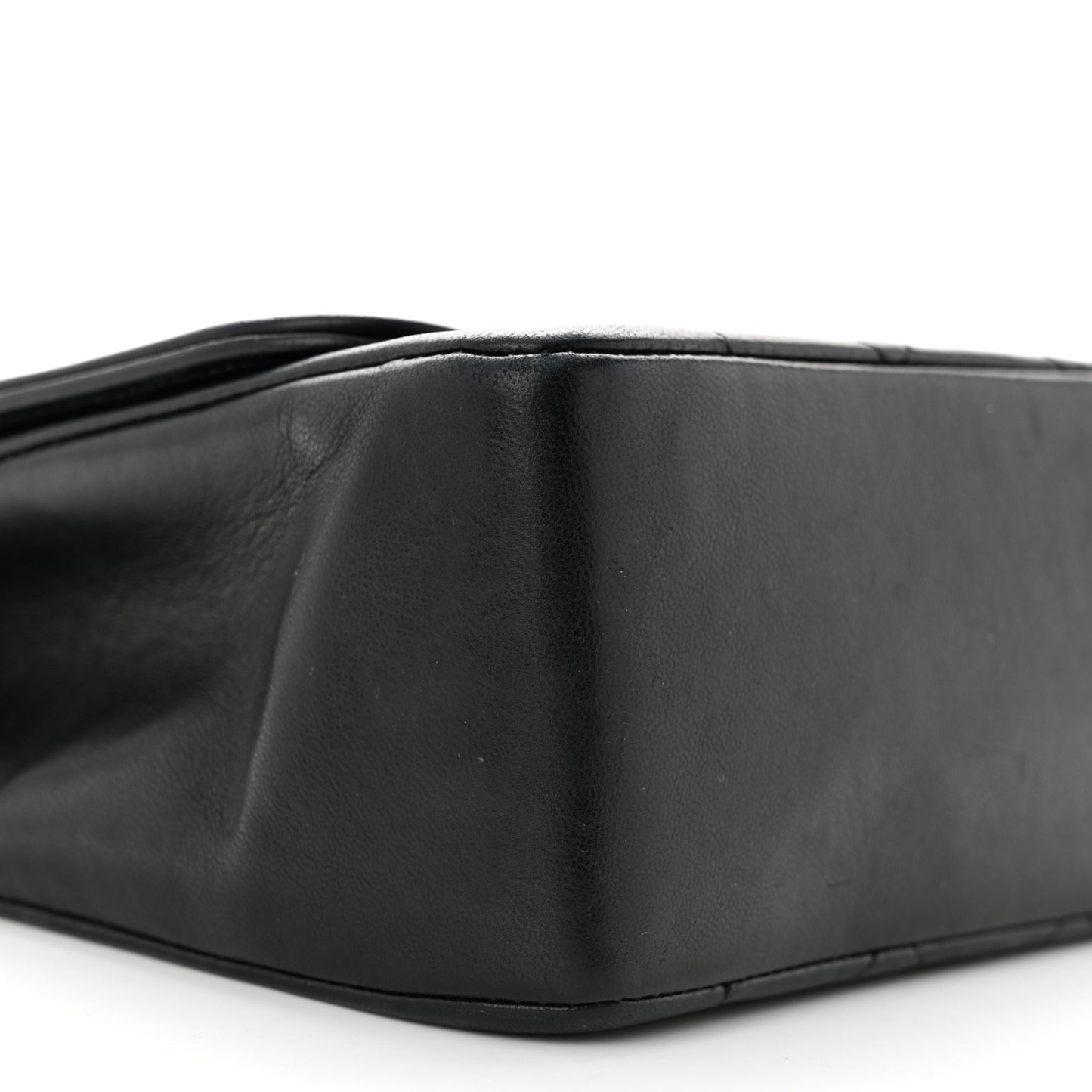 Lambskin Quilted Medium Single Flap Black