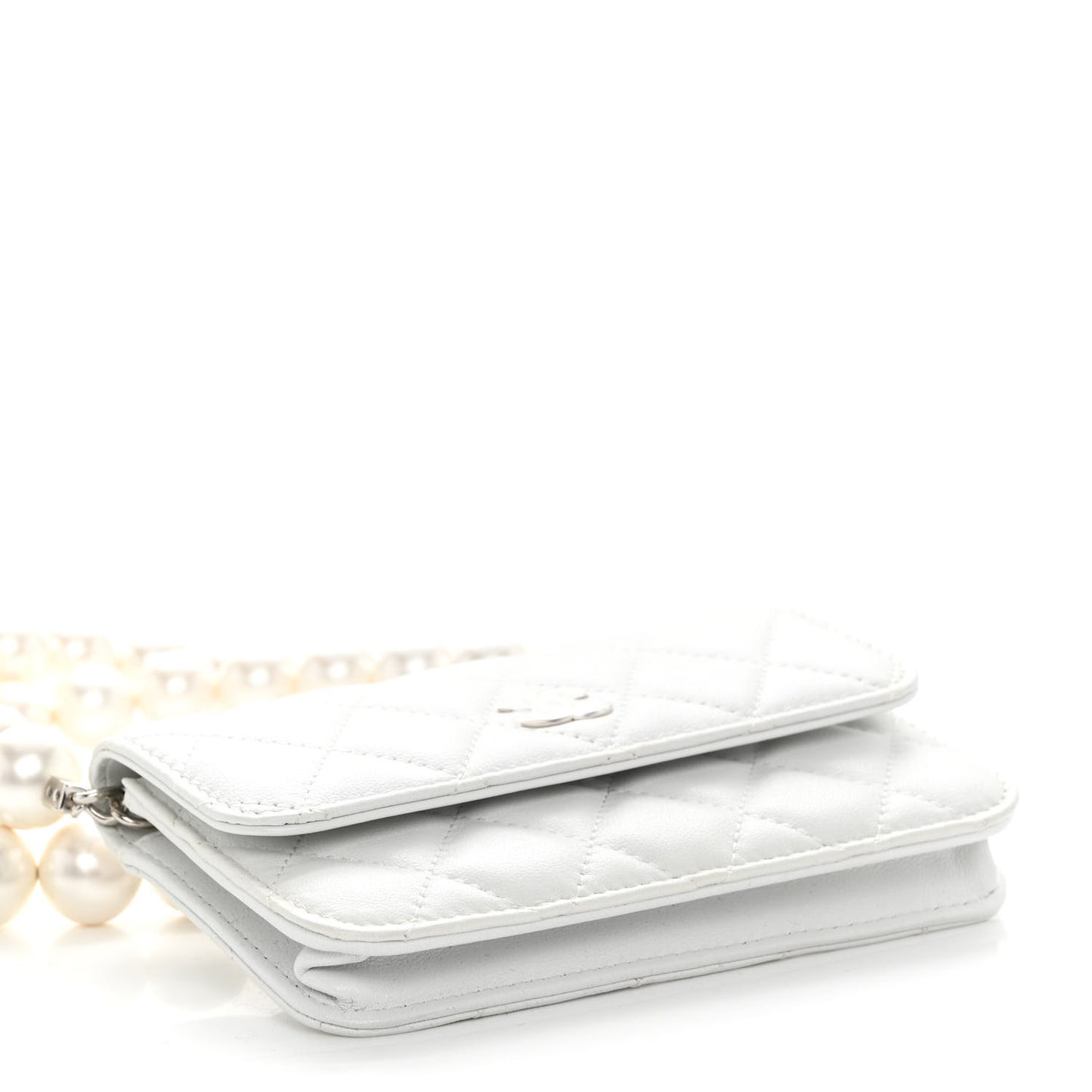 Calfskin Quilted Maxi Pearls Clutch With Chain White