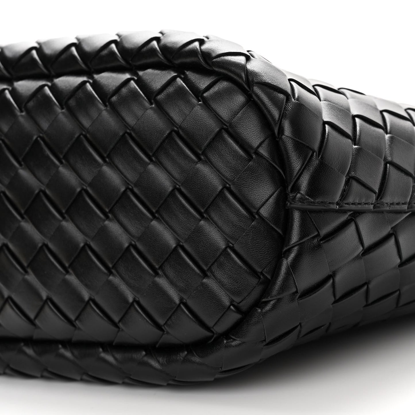 Calfskin Intrecciato Picnic Black