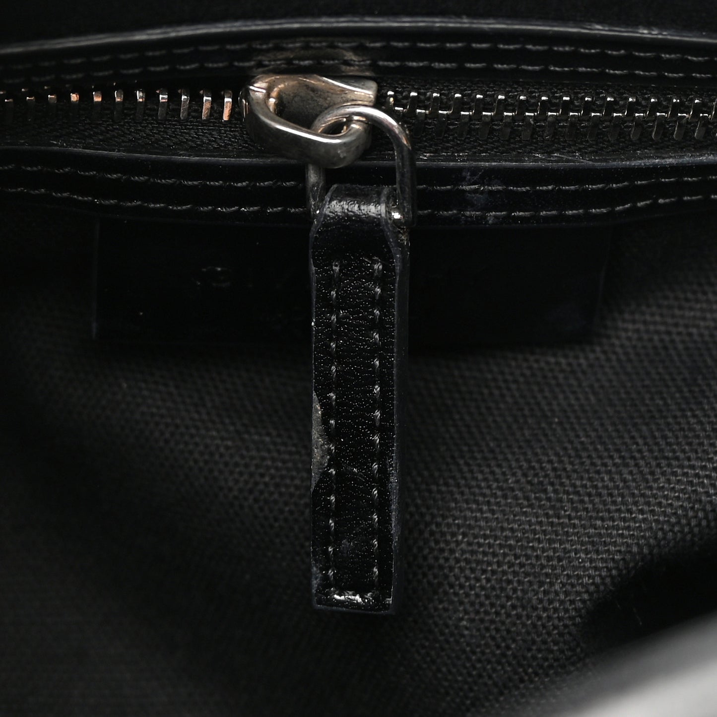 Shiny Lord Calfskin Mini Antigona Black