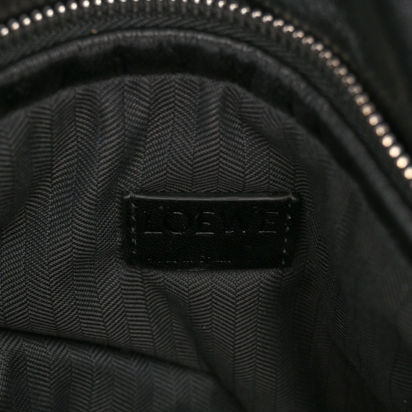 Shiny Nappa Puffer Puzzle Hobo Black
