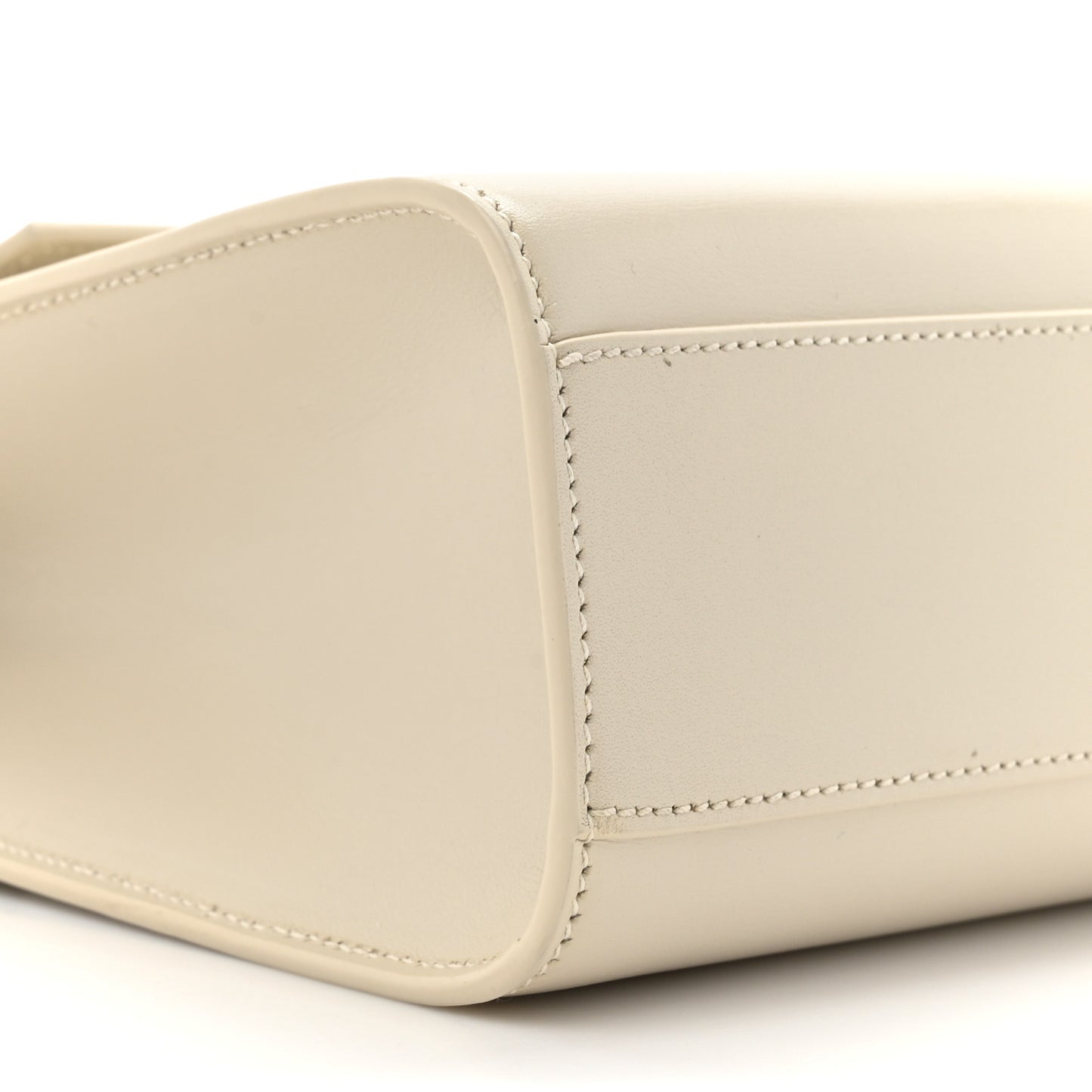 Smooth Calfskin Manhattan Shoulder Bag Crema Soft