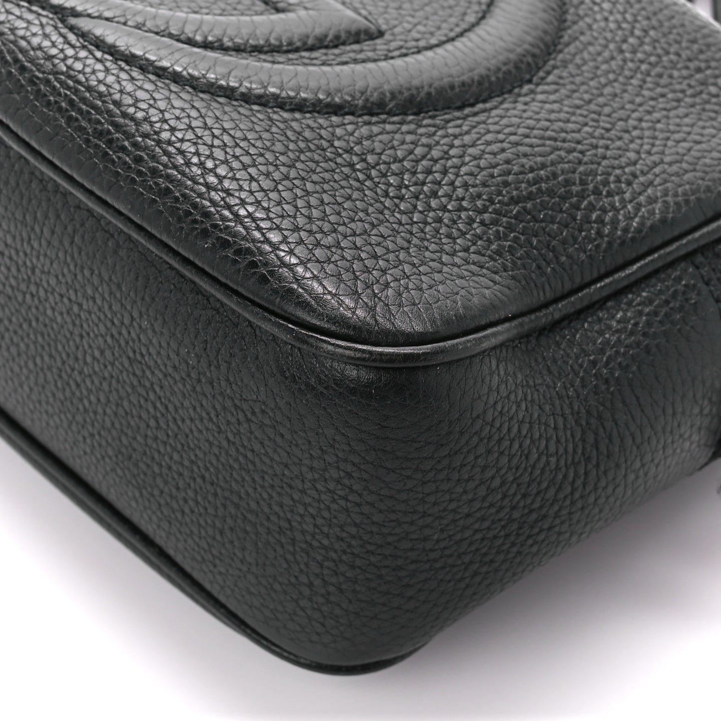Pebbled Calfskin Small Soho Disco Bag Black