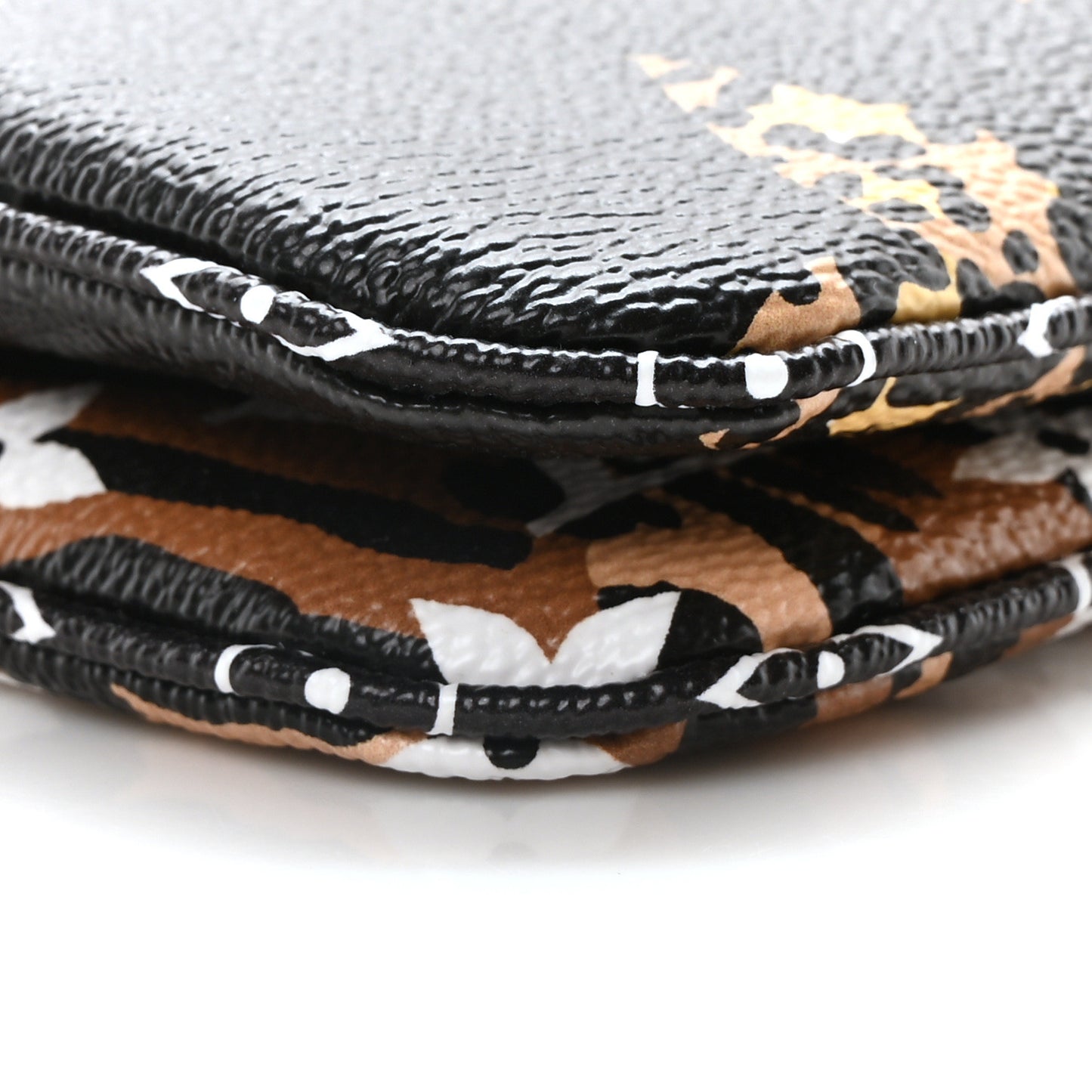 Monogram Giant Jungle Pochette Double Zip Black