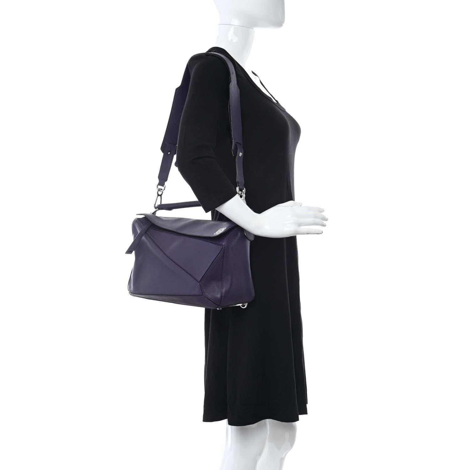 Loewe Calfskin Medium Puzzle Bag Purple 2 of 17