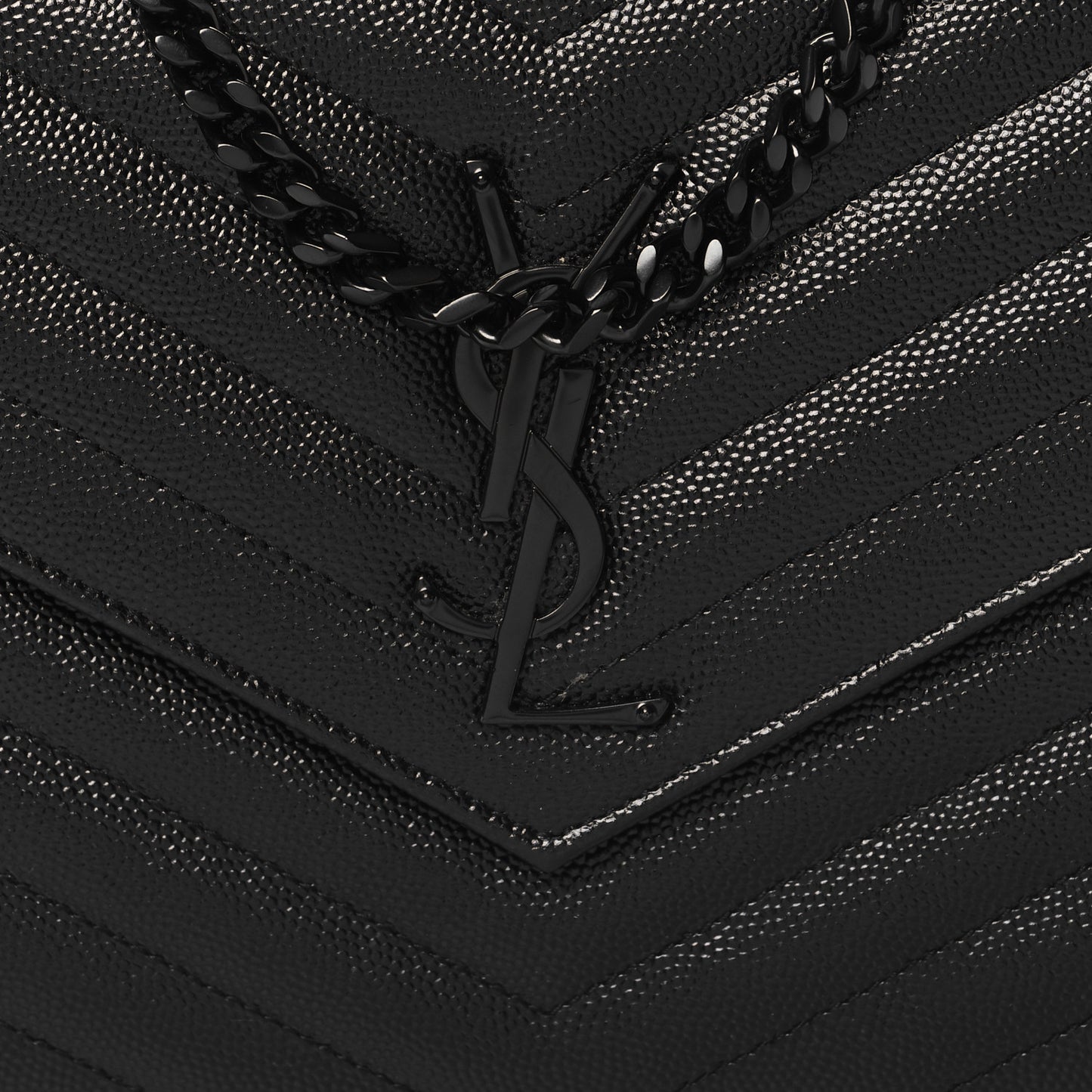 Grain De Poudre Matelasse Chevron Monogram Monochrome Chain Wallet Black