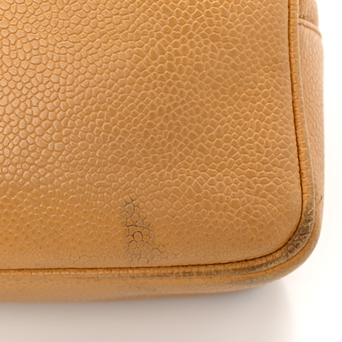 Caviar CC Shoulder Bag Beige