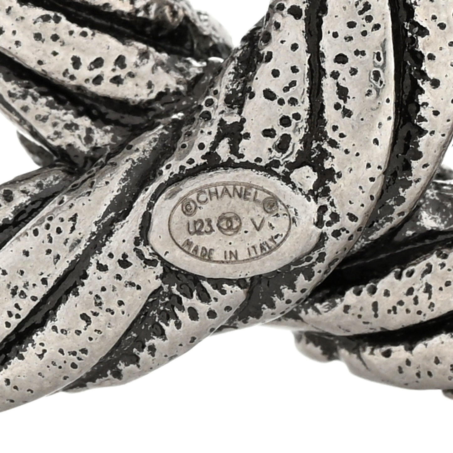 Ruthenium Twisted CC Brooch