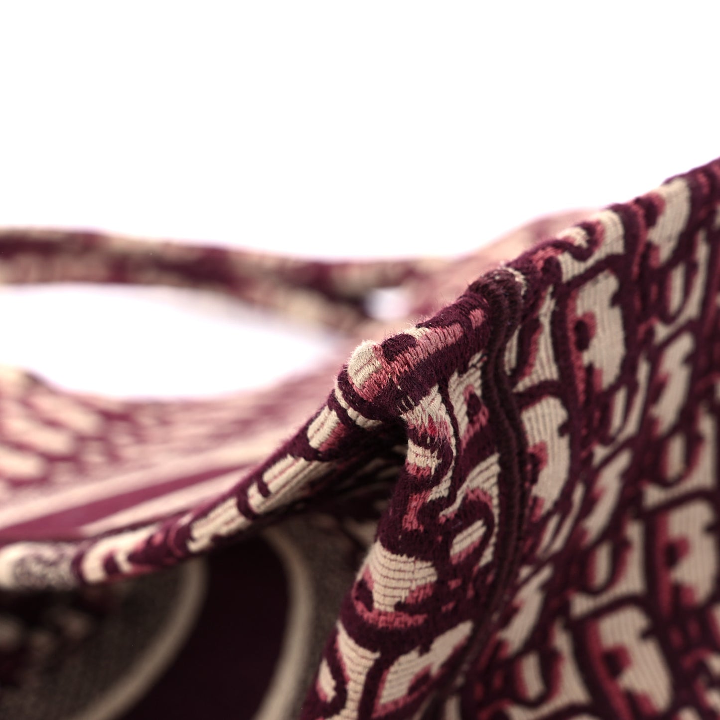 Oblique Medium Book Tote Burgundy Multicolor