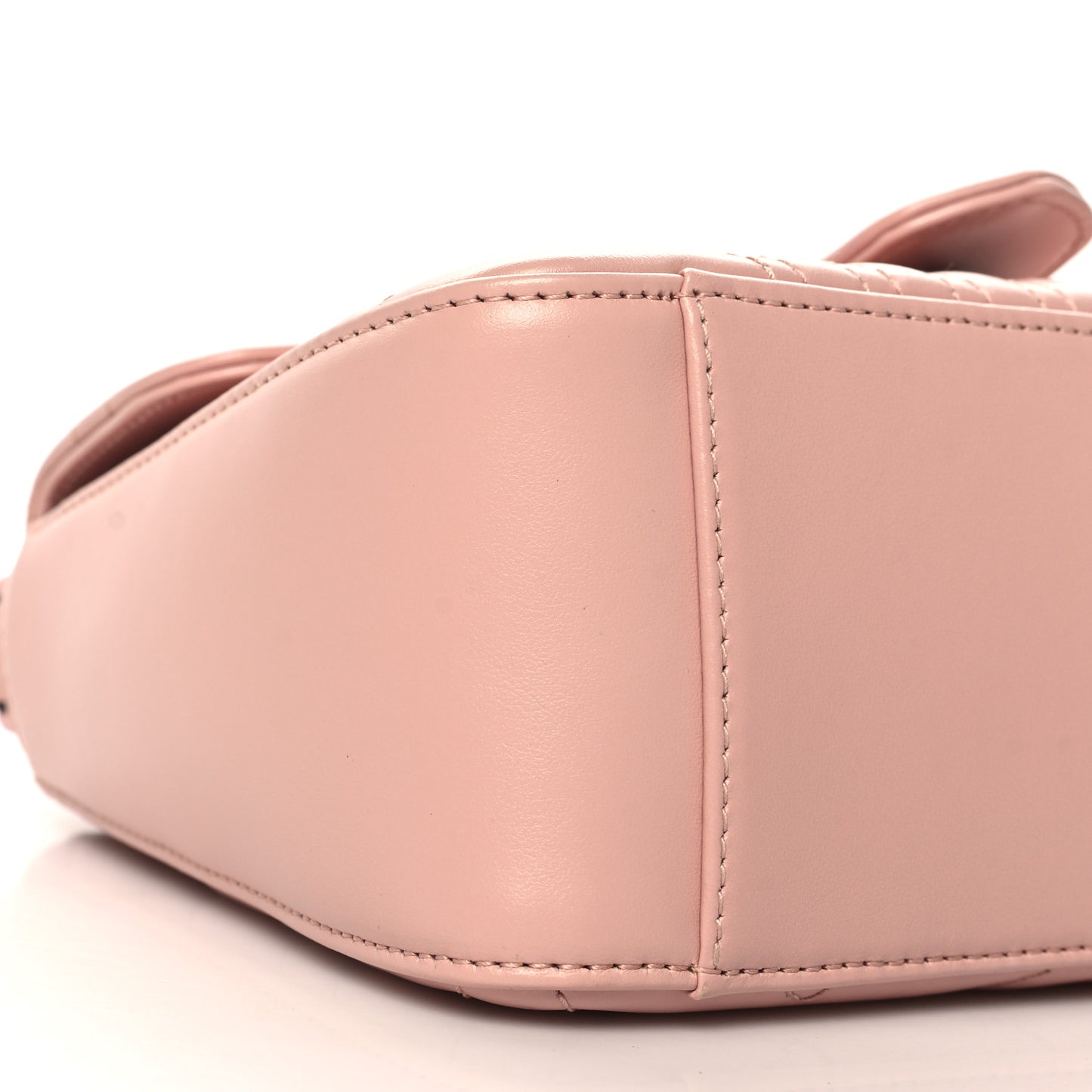 Calfskin Matelasse Monochrome GG Marmont Top Handle Shoulder Bag Perfect Pink