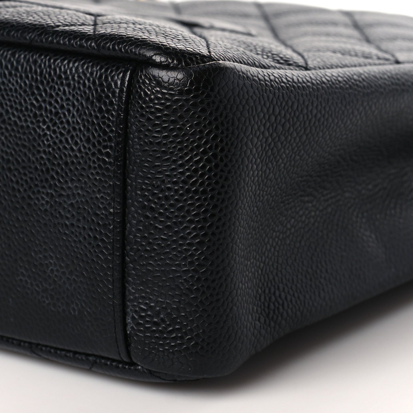 Caviar Quilted Petit Shopping Tote PST Black